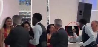 Bayern Münih'in yıldızı Türk düğününde! Herkes takı miktarına takıldı