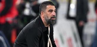 Arda Turan gözünü Süper Lig'in yıldız kalecisine dikti