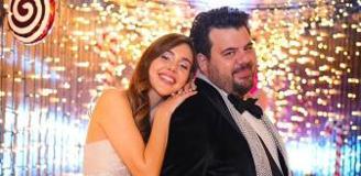 Romantik tatil kabusa döndü! Berfu ve Eser Yenenler Paris'te dolandırıldı