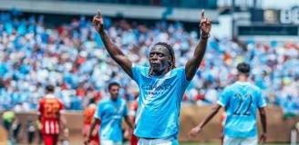 Manchester City yıldızlarıyla 3 puana uzandı