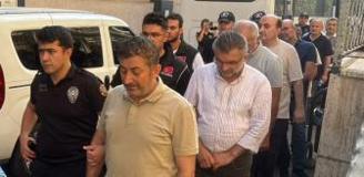 Aralarında ünlü market patronu da var! FETÖ'nün finans ayağına operasyonda 22 tutuklama