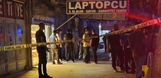 Kan donduran cinayet! Karısını yemek yediği sırada başından vurdu