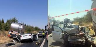 Kamyonla çarpışan otomobil kağıt gibi ezildi: 4 kişi hayatını kaybetti