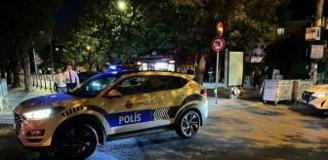 Bakırköy'de tartışmayı ayırmak isteyen kadın silahla vuruldu
