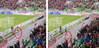 Gol sevinci esnasında 3 metreden boşluğa düştü