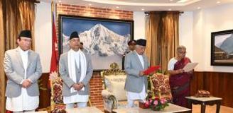 Nepal'de discort üzerinden yeni başbakan seçildi