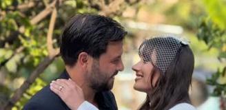 Sevda Erginci ve Efe Saydut İzmir'de 'mutluluğa evet' dedi
