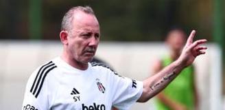 Sergen Yalçın'dan ilk 11'de değişiklik
