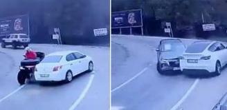 Uludağ yolu buz pistine döndü, üst üste kazlar yaşandı