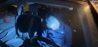 Direksiyon başında sızıp kaza yapan sürücü 3 saat uyanmadı