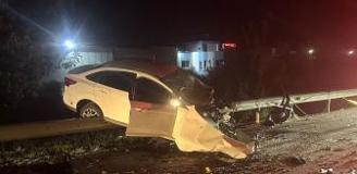 Osmaniye'de otomobil ile hafif ticari araç çarpıştı: 3 ölü, 2 yaralı