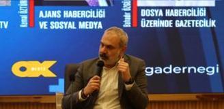Gazeteci Alişer Delek: Yapay zekadan kaçamayız, asıl mesele doğru soruyu sormak