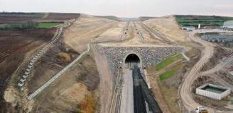 4,5 saatlik yol 1,5 saate düşecek! Bölge halkının dört gözle beklediği çalışmada sona gelindi