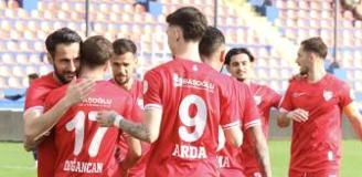 Boluspor yönetiminden futbolcuların 'hareketsiz' protestosuna tepki