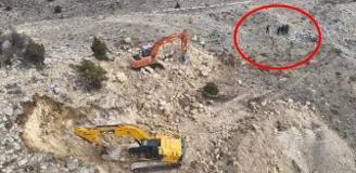 2 iş makinesiyle define arayanlara operasyon: 14 gözaltı