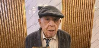 Kral Charles'tan 70 yıldır İngiltere'de yaşayan Kıbrıslı Derviş Tahir'e özel mesaj