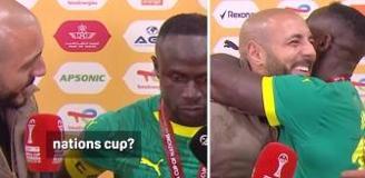 Nordin Amrabat'ı karşısında gören Sadio Mane şaştı kaldı