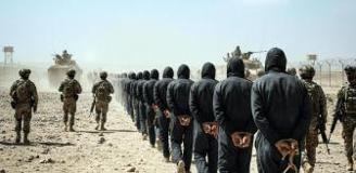 ABD Suriye'deki 7 bin DEAŞ'lı mahkumu Irak'a nakledecek