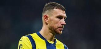 Edin Dzeko imza yolunda