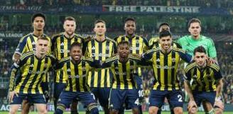 Fenerbahçeli taraftarlar kaybedilen maç sonrası Skriniar'ı göklere çıkardı