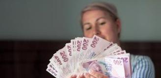 En düşük emekli aylığını 20 bin liraya yükselten teklif Meclis'ten geçti