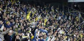 Binlerce tweet attılar! Fenerbahçe taraftarı yıldız isim için 'O olmasaydı fark yerdik' diyor