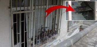 Vahşet bu evde yaşandı! Pencere aralandı, sehpadaki resim dikkat çekti