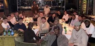 Real Madrid'in yıldızları yemekte! Hesabı sadece iki kişi ödedi