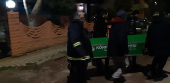 Annesiyle yaşadığı evde boğazından bıçaklanmış halde bulunan kadın öldü