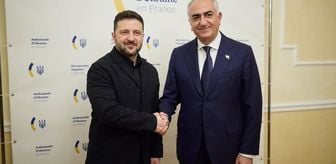 Zelenski, Paris'te Rıza Pehlevi ile görüştü