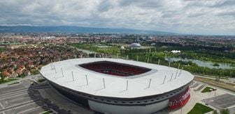 Belki de şampiyonluk mücadelesi! Bursaspor'un maçını oynayacağı stat değişti
