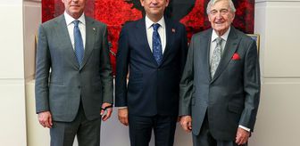Ali Koç ve Rahmi Koç, CHP lideri Özgür Özel'i ziyaret etti