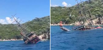 Marmaris'te 110 yolculu gezi teknesi sulara gömüldü