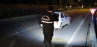 Malatya'da iki aracın çarptığı yaya hayatını kaybetti