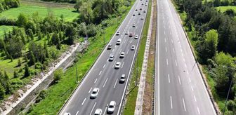 Anadolu Otoyolu'nun Bolu geçişinde trafik yoğunluğu
