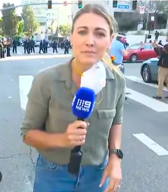 Kadın muhabir, Los Angeles protestolarını takip ederken canlı yayında vuruldu