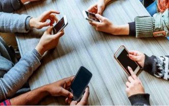 FOMO: Sosyal medya hastalığı