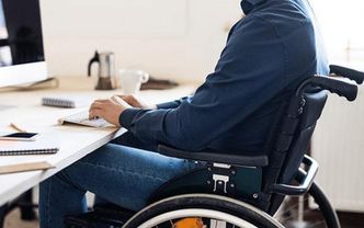 Engellilerin öğretmen olmasına doktorlar karar vermemeli