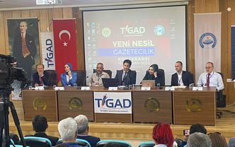 Aksaray Valisi Aydoğdu, genç beyinler ile yol yürüyor