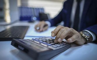 Babanızın Değil Milletin Parası