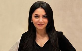 Bir Kadın Çok Kadındır...