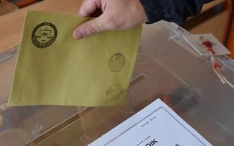 Çorbada tuzunuz, sandıkta oyunuz