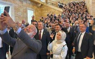 Şatafat, gösteriş, kibir