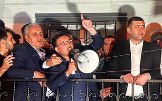 Kayseri'de Gergin Gece: Suriyeli Çocuk İstismarı Sonrası Ortalık Savaş Alanına Döndü