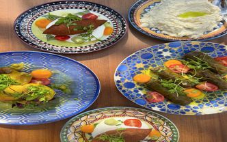 Meze: Lezzetin Sessiz Felsefesi ve Türk Mutfağındaki Derin İzleri