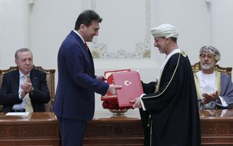 Cumhurbaşkanı Recep Tayyip Erdoğan Umman Sultanlığı ve kritik madenler