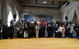 AK Parti İstanbul Kadın Kolları’nın Düzenlediği “Kadın Psikologlar Konuşuyor: Mesleğin Geleceğine Dair Umut Veren Bir Buluşma