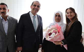 DEVLETİN GÜLEN YÜZÜ: M. FIRAT TAŞOLAR’IN YÖNETİM ANLAYIŞI ÜZERİNE