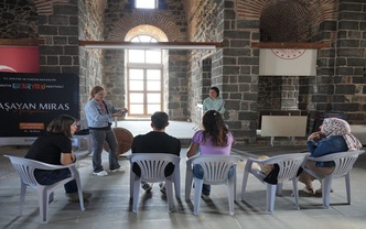 Diyarbakır' da Tarih ve Sanat
