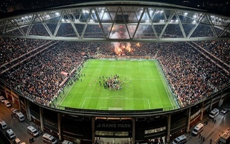 Olaylı derbide kazanan Galatasaray oldu